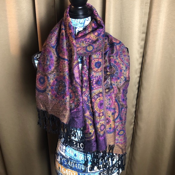 Vibrant Paisley Geometric Pattern Long Scarf - Picture 3 of 5